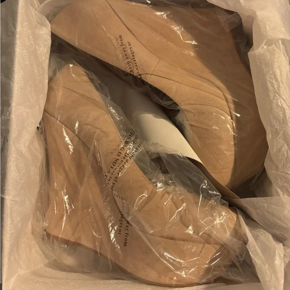 Steve Madden Pammyy Blush Suede Platform Wedges - Picture 3 of 14